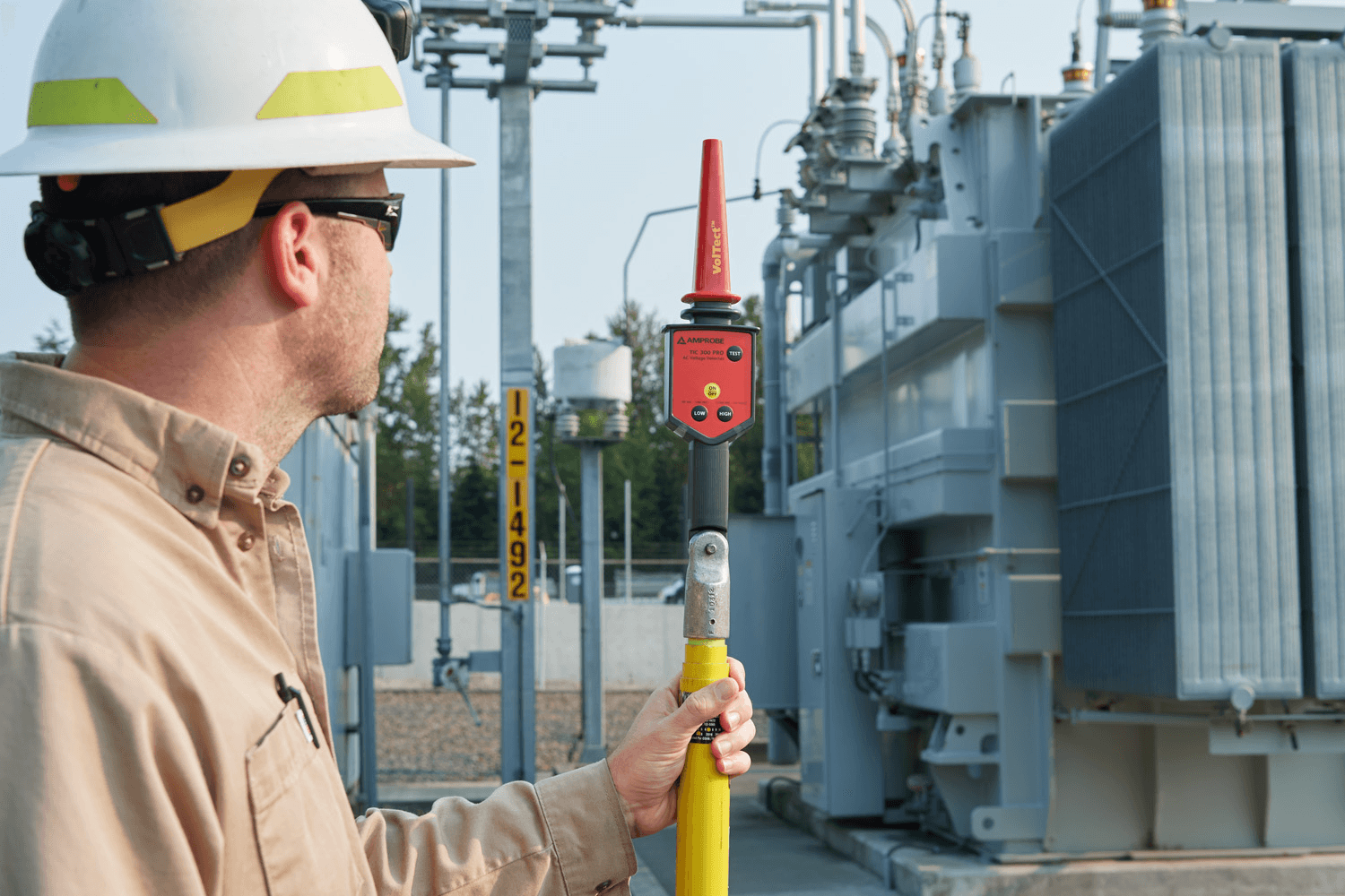 Detector De Alto Voltaje Sin Contacto Amprobe TIC300PRO