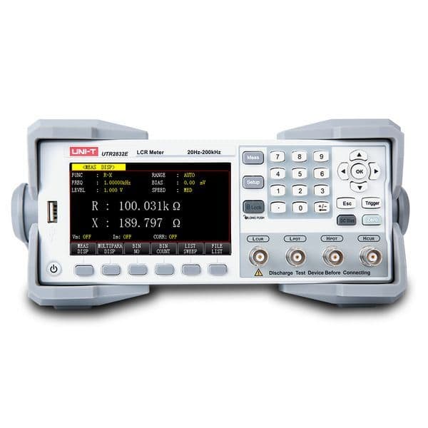Medidor LCR Digital de Banco 20–100KHz Uni-Trend UTR2830E Medidor LCR Digital de Banco 20–100KHz Uni-Trend UTR2830E
